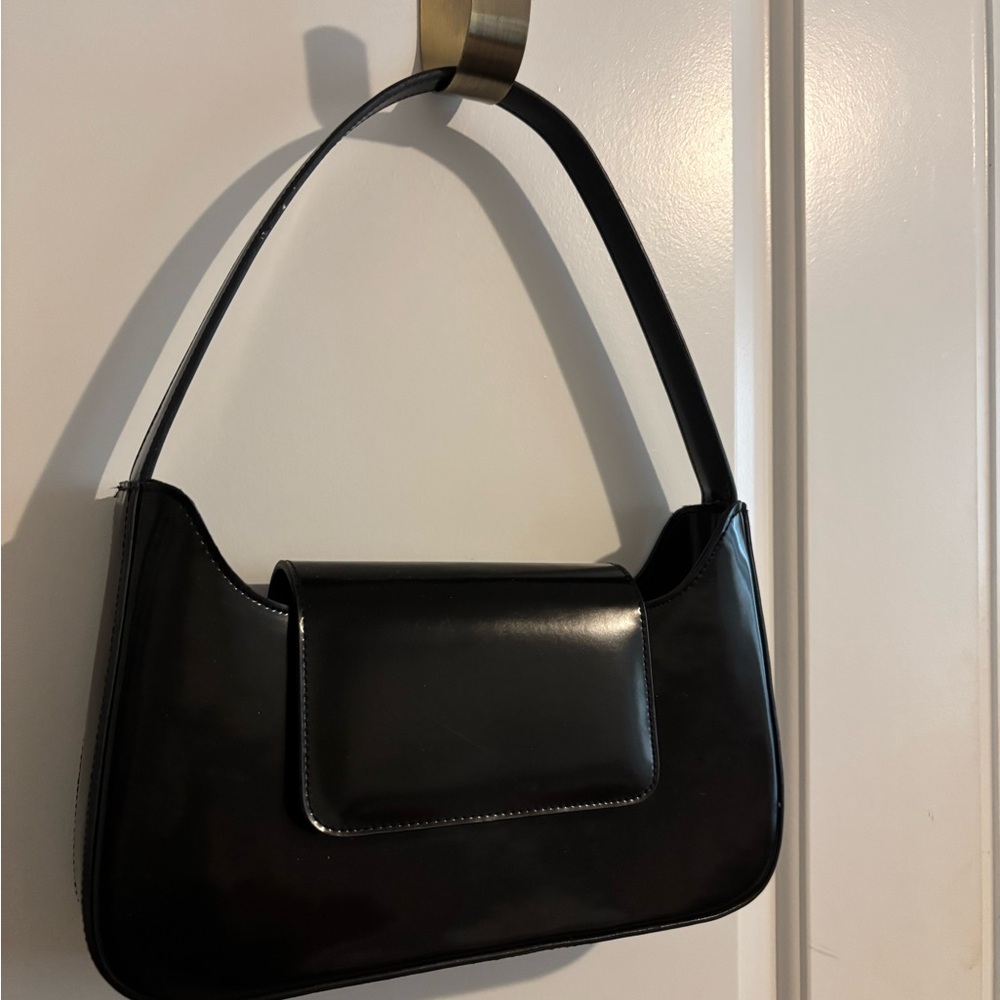 Black Shoulder Bag